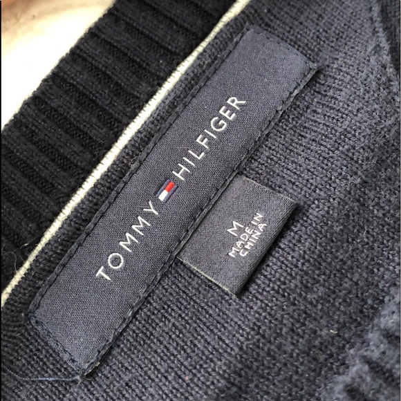 Tommy Hilfiger Crew Neck Logo Sweatshirt - Picture 3 of 3